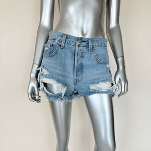 Levi’s women jeans shorts size 27